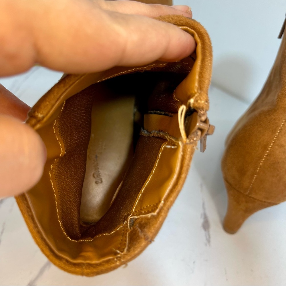Target Mustard/Brown Suede Pointed Toe Kitten Heel Ankle Boots Size 7M - Picture 6 of 8